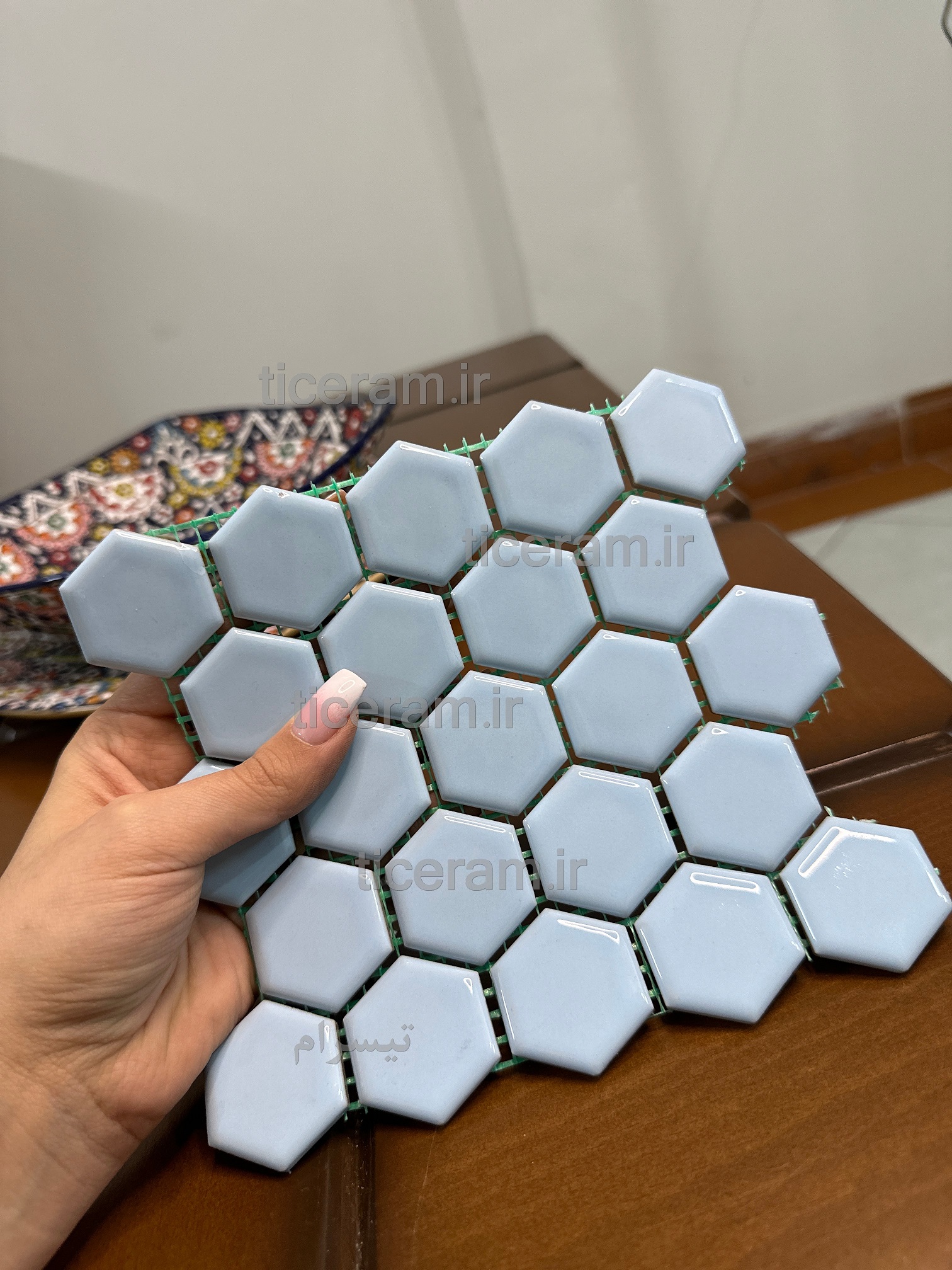 سرامیک شش ضلعی آبی استخری