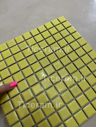 سرامیک پشت توری زرد
