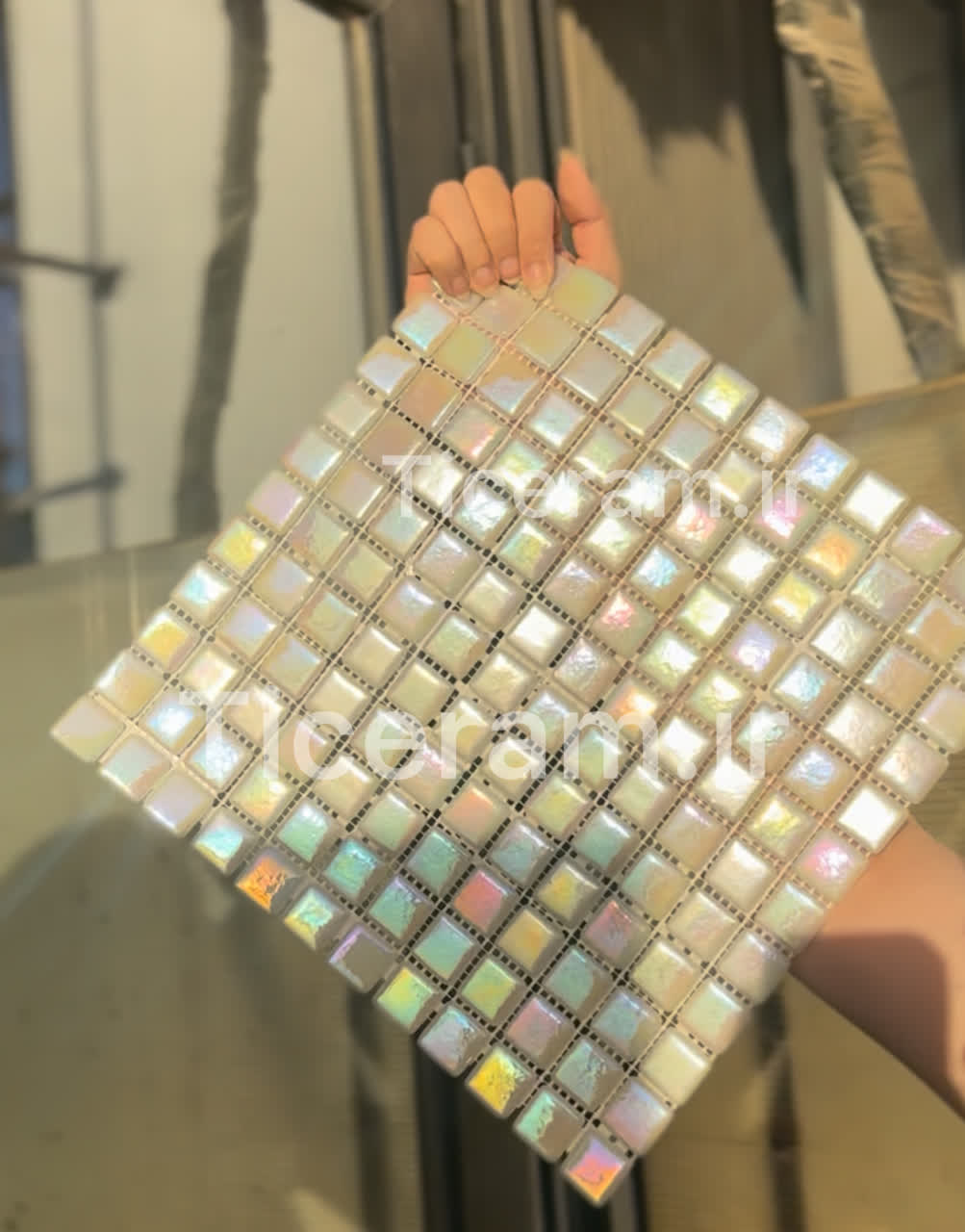 سرامیک رنگین کمانی پارلاک سفید