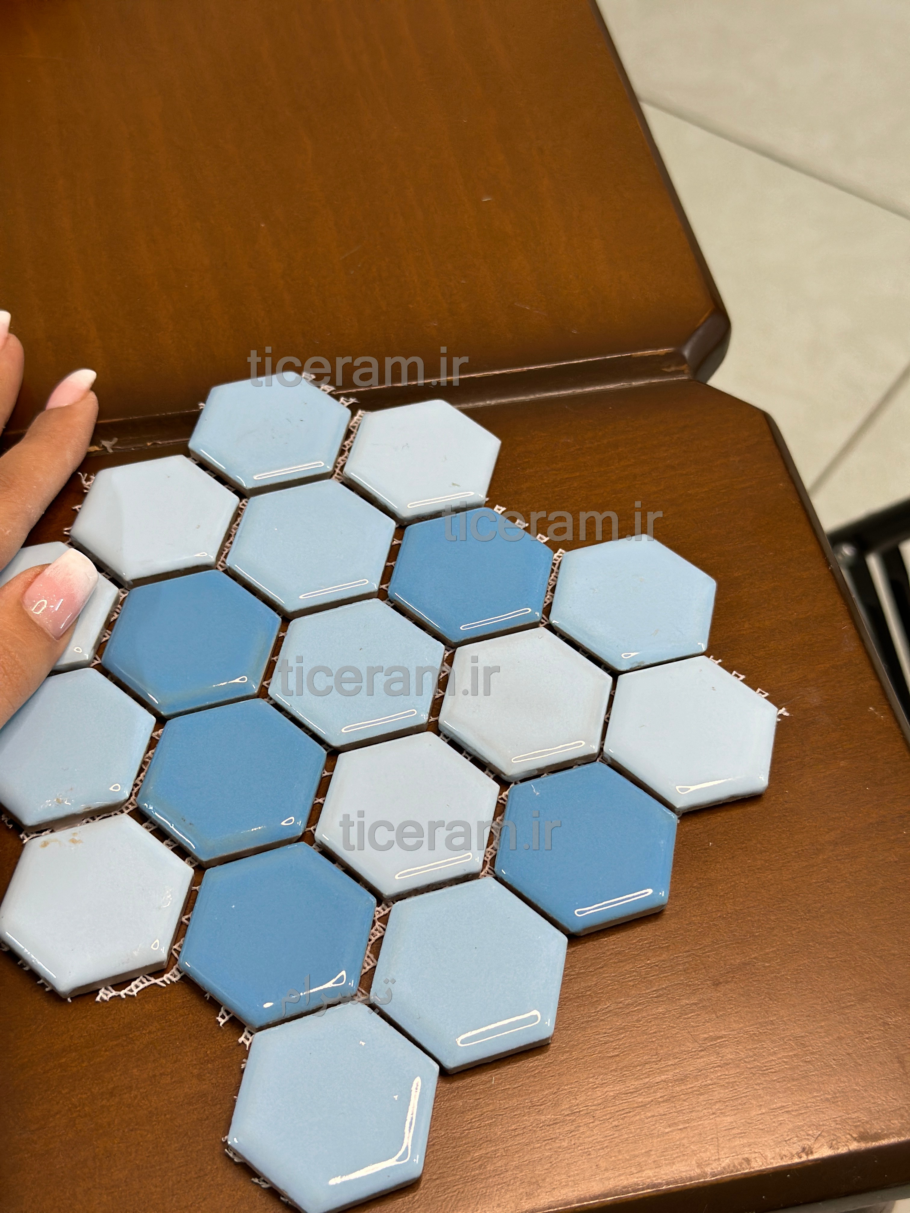 سرامیک استخری شش ضلعی آبی