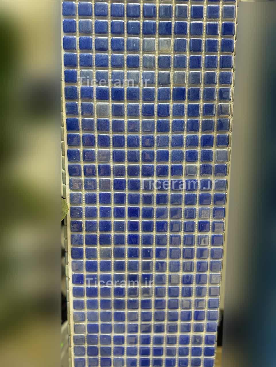 کاشی آبی لوستری براق