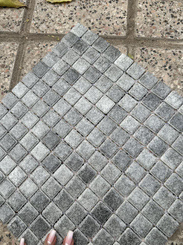 سرامیک طوسی استخری شیشه ای